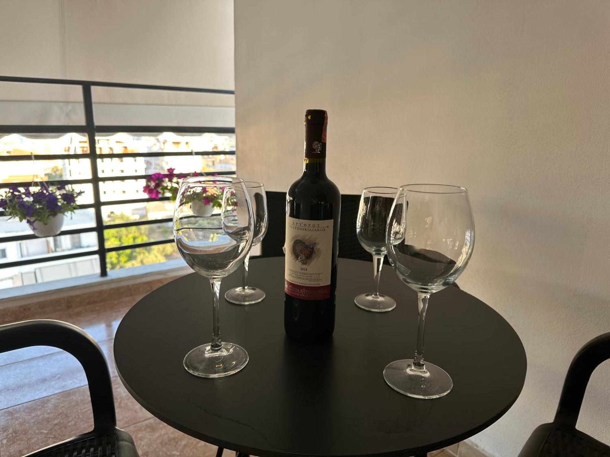סרנדה Suites Kozi מראה חיצוני תמונה