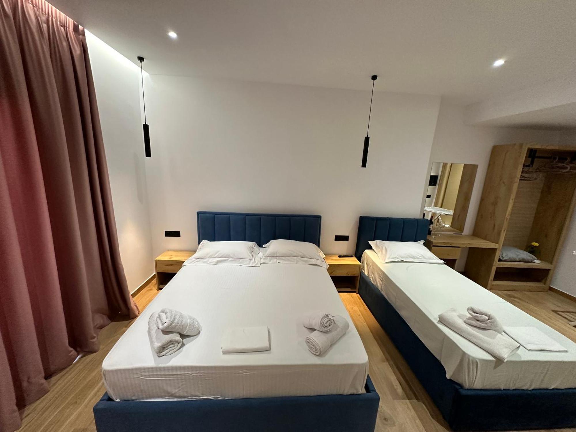 סרנדה Suites Kozi מראה חיצוני תמונה