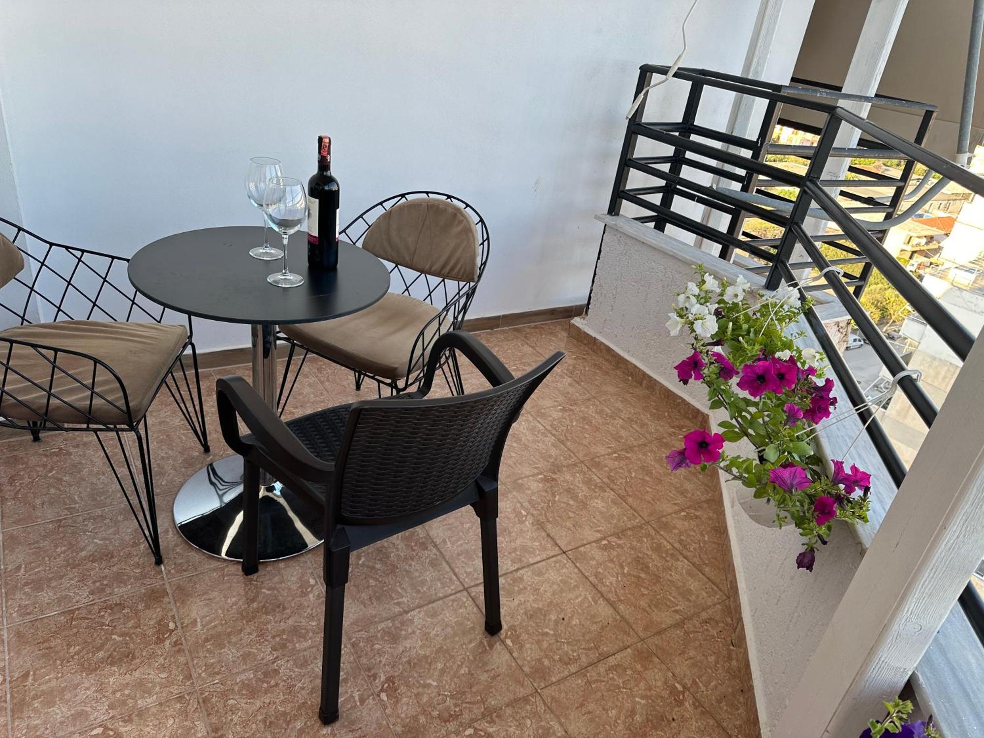 סרנדה Suites Kozi מראה חיצוני תמונה
